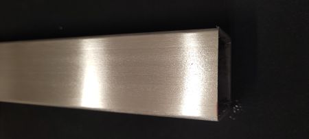  Rozsdamentes zrtszelvny  40x40x2mm-es 6 mter