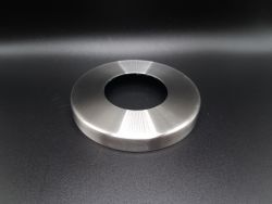  Rozsdamentes oszloptalp takar tm. 85mm, 11mm magas