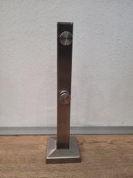  Rozsdamentes rvid oszlop vegkorlthoz, zrtszelvnyes, 40 cm magas